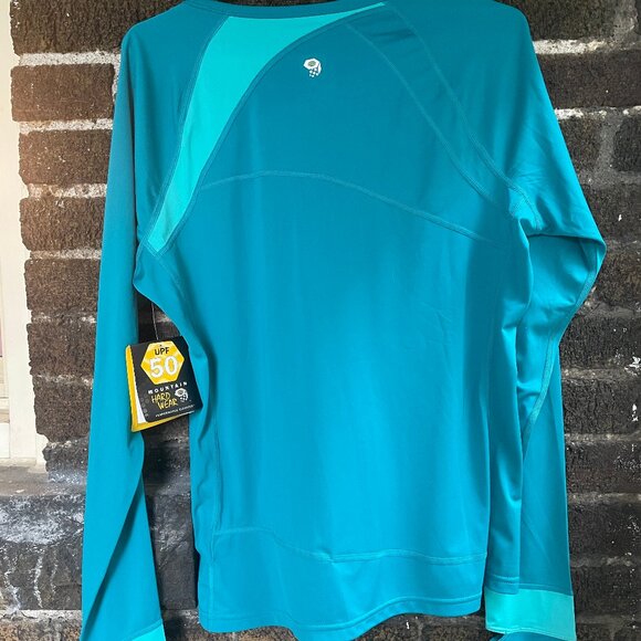 NWT MOUNTAIN HARDWEAR LG Tephra Trek Longsleeve - Picture 3 of 6